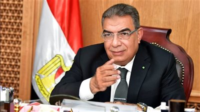 محافظ الدقهلية: صرف 790 ألف جنيه قروض بدون فوائد لمشروعات شباب الخريجين 