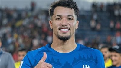 يهدد عرش رونالدو.. نجم الهلال يزاحم هدافي الدوري السعودي بعد كلاسيكو روشن 