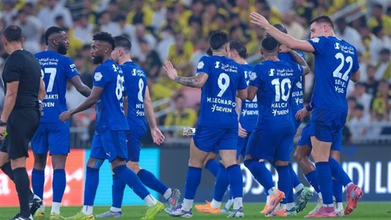لاعبو الهلال 
