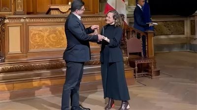 معهد الصحافة النمساوية يمنح روح الشهيدة مريم أبو دقة جائزة الأبطال لعام 2025