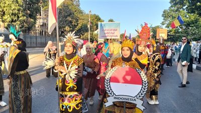 40 صورة لعروض ديفيليه مهرجان الإسماعيلية للفنون الشعبية 