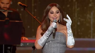 على مزاج الجمهور، إليسا تتألق بـ