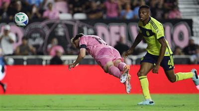 أروعها هدف ميسي النادر، إنتر ميامي يفوز على ناشفيل بثلاثية في الدوري الأمريكي (فيديو)