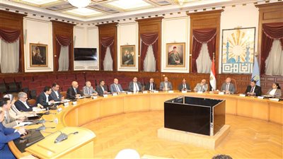 لمواجهة الغلاء، محافظ القاهرة تعلن إقامة أكبر عدد من المنافذ لبيع السلع بأسعار مخفضة