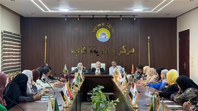 ندوات توعية للمواطنين عن خدمات المشروع القومي “مشروعك” بالإسماعيلية (صور)