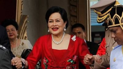 تايلاند تعلن الحداد لمدة عام حزنا على وفاة والدة الملك 