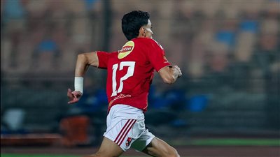 تريزيجيه وبن شرقي يعودان لتشكيل الأهلي الأساسي أمام بتروجيت في الدوري