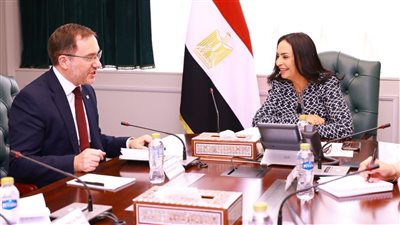 وزيرة التضامن تبحث مع سفير المملكة المتحدة سبل التعاون المشترك