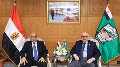 وزير العدل يزور هيئة قضايا الدولة لتقديم التهنئة بالعام القضائي الجديد