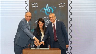 بـ 10 جنيهات، البريد تصدر طابعًا تذكاريًا بمناسبة اليوم العالمي للإحصاء 