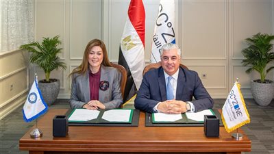 اقتصادية قناة السويس والأكاديمية العربية للعلوم الإدارية توقعان بروتوكول تعاون مشترك