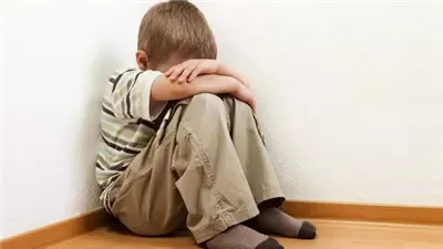 أمن الإسماعيلية يحقق في واقعة تعذيب طفل على يد زوجة أبيه