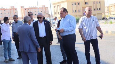 محافظ شمال سيناء يتفقد مدينة رفح الجديدة ومستشفى الشيخ زويد 