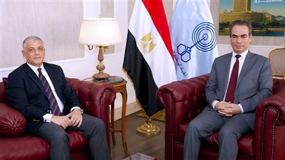 محافظ الإسماعيلية يلتقي رئيس الوطنية للإعلام لتعزيز سبل التعاون المشترك 