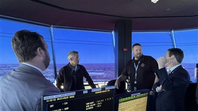 شلل يضرب المطارات، وزير النقل الأمريكي: مراقبو الحركة الجوية لن يحصلوا على رواتبهم بداية من الغد