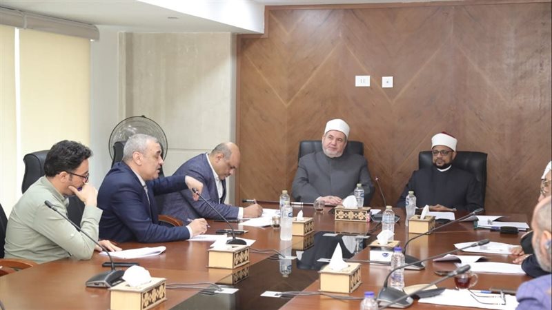 قيادات مجمع البحوث