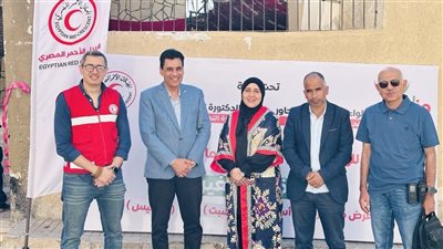 افتتاح المعرض الخيري الأول للهلال الأحمر المصري بالعريش
