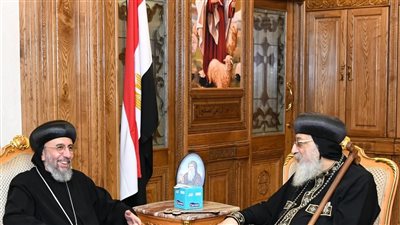 البابا تواضروس يتلقى تقريرا عن الخدمة في إيبارشية لندن