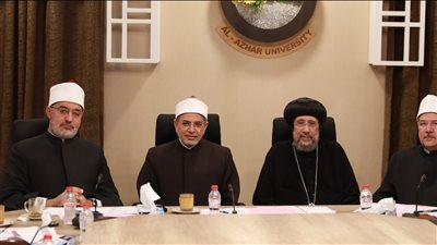 الأنبا إرميا يشيد بجهود شيخ الأزهر الشريف ويثمّن كلمته في إيطاليا لترسيخ قيم السلام 