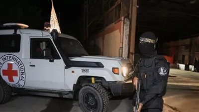 كتائب القسام تعلن تسليم رفات أسير إسرائيلي الساعة الـ 8 مساء اليوم