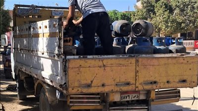 توزيع 1800 أسطوانة بوتاجاز بالأسعار الرسمية بقرى الإسماعيلية 