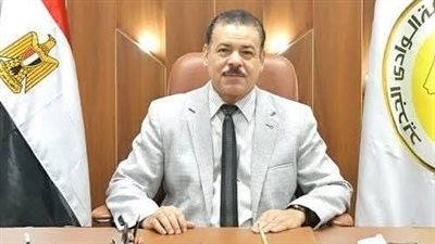 كلية العلوم جامعة الوادي الجديد تنظم ملتقى توظيفيا لخدمة خريجيها