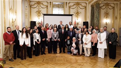 وزير التعليم العالي يشارك في مؤتمر 