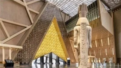 كم تبلغ مساحة المتحف المصري الكبير؟ مصطفى وزيري يجيب (فيديو)