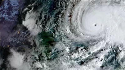 رئيس وزراء جامايكا يعلن بلاده منطقة كوارث بسبب إعصار ميليسا