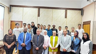 جامعة القناة تنظم ندوات حول الأنشطة المالية غير المصرفية للطلاب 