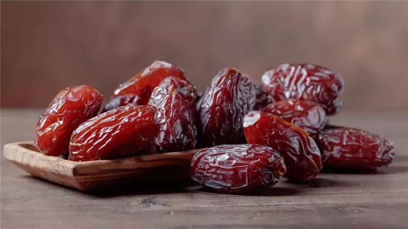 تفسير حلم توزيع التمر