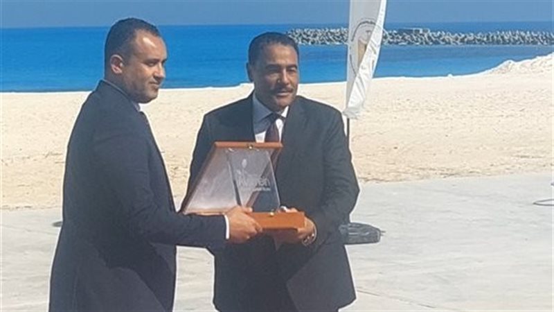 محافظ مطروح ورئيس