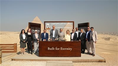 أوراسكوم بيراميدز وجمعية بروك الخيرية تتعاونان لرعاية الدواب العاملة بالأهرامات