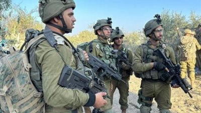 آليات الاحتلال تقتحم حي أم الشرايط بمدينة البيرة وسط الضفة الغربية