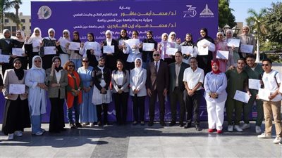 رئيس جامعة عين شمس يشارك الطلاب ذوي الإعاقة السمعية فعاليات مبادرة 