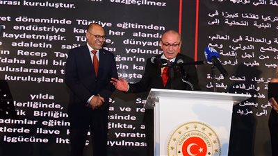 وزير العمل يشارك في احتفالية اليوم الوطني لجمهورية تركيا