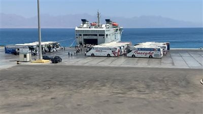 تداول 16 ألف طن و811 شاحنة بضائع في موانئ البحر الأحمر