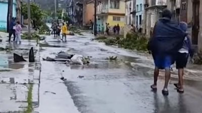 الكاريبي يغرق في الدمار والعزلة، ارتفاع ضحايا إعصار ميليسا إلى 50 قتيلًا (فيديو)