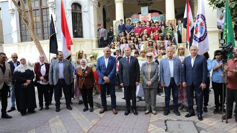 الطابور المدرسى بقصر