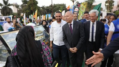 محافظ القاهرة يفتتح مهرجان الجبن المصري (صور)