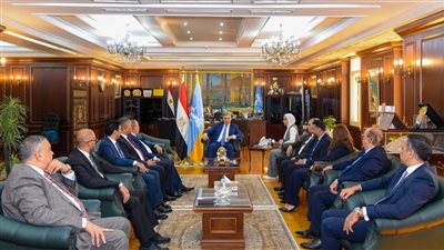 محافظ الإسكندرية يلتقي أعضاء مجلس الشيوخ لبحث الملفات الخدمية والتنموية 