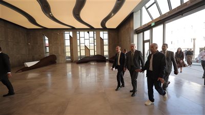 وزير السياحة والآثار يتابع البروفات النهائية لحفل افتتاح المتحف الكبير 