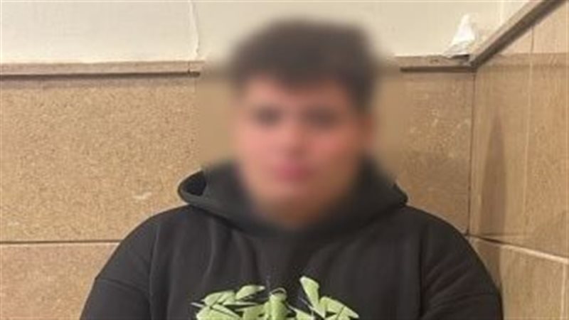 أحد المتهمين، فيتو