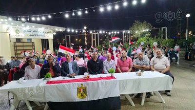 الشرقية ترفع الأعلام أمام الشاشات العملاقة احتفالًا بافتتاح المتحف المصري الكبير (صور)