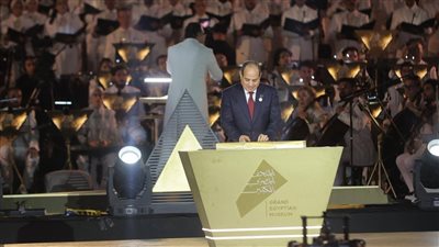  السيسي: مصر واحة للاستقرار وبوتقة للثقافات المتنوعة وراعية للتراث الإنساني