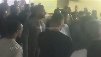 أهالي دندرة يشيعون جثمان موظف قتل بطلق ناري خلال فض مشاجرة بقنا