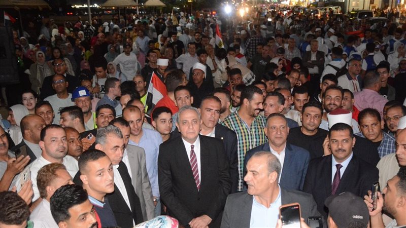 محافظ الغربية وسط