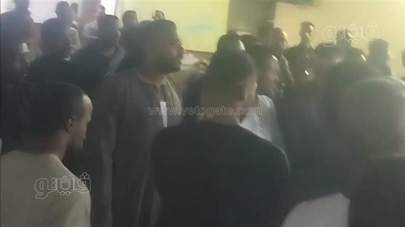 أهالي دندرة، فيتو