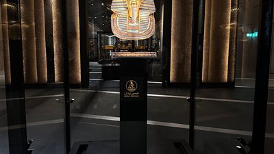 قبل فتحها للجمهور، أول صور لقاعتي توت عنخ آمون بالمتحف المصري الكبير 