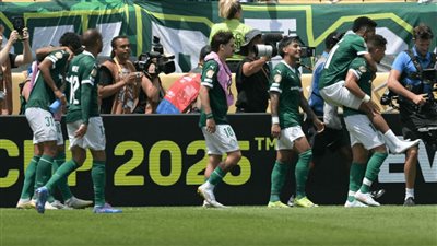 الصفقة الأغلى في تاريخ الكرة البرازيلية، اليونايتد يدرس التعاقد مع نجم بالميراس